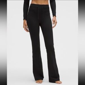 Lululemon Groove High-Rise Flared Pant *Warm